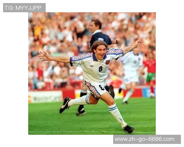 探秘世界足球球星高强度训练氛围与团队竞技精神塑造之路 探秘世界足球球星高强度训练氛围与团队竞技精神塑造之路